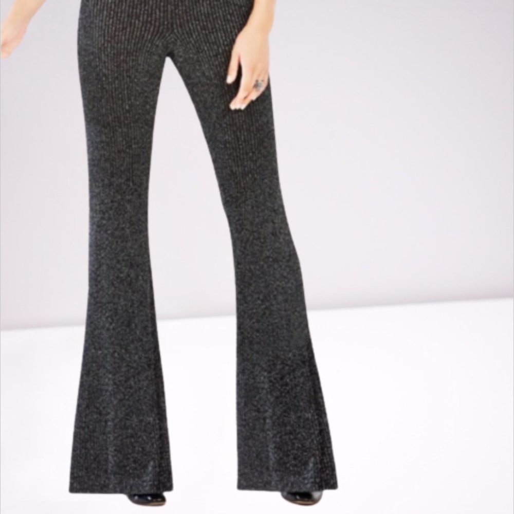 BCBG MAXAZRIA Omar Gunmetal Metallic Ribbed-Knit Flare Pants, S